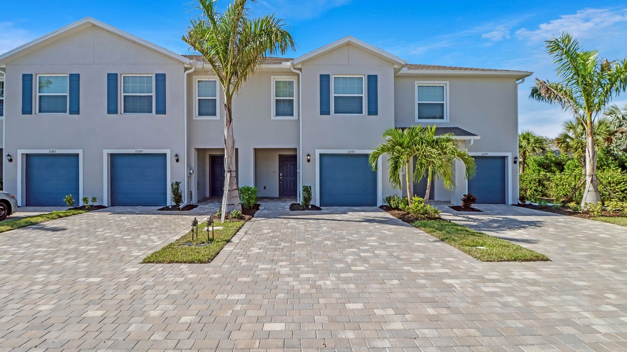 Photo of Outdoor in Naples