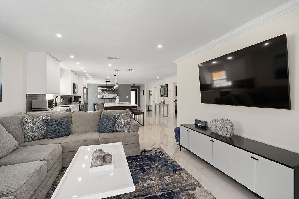 Photo of Livingroom in Naples Park