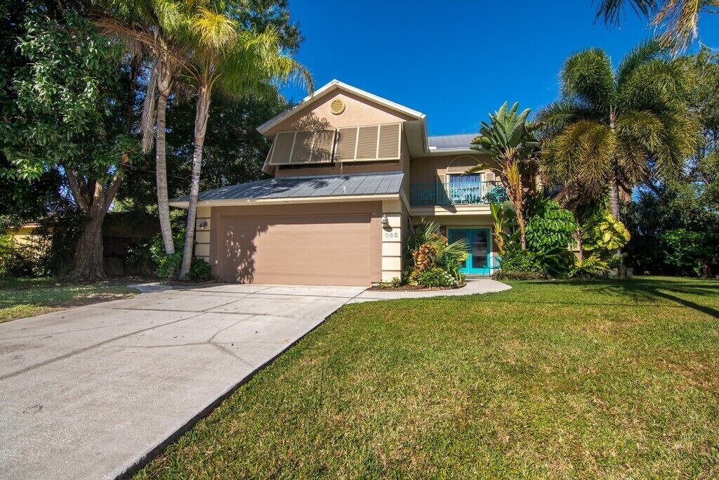 Photo of Outdoor in Sebastian Highlands