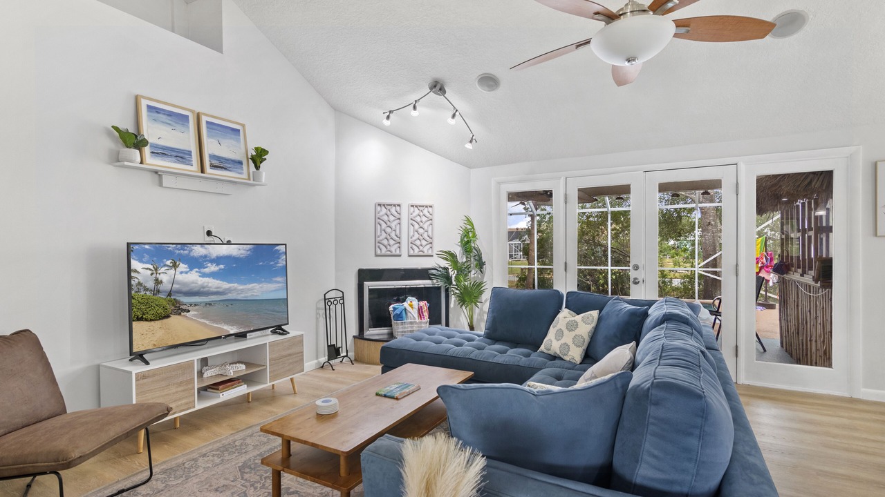 Photo of Livingroom in Sebastian Highlands