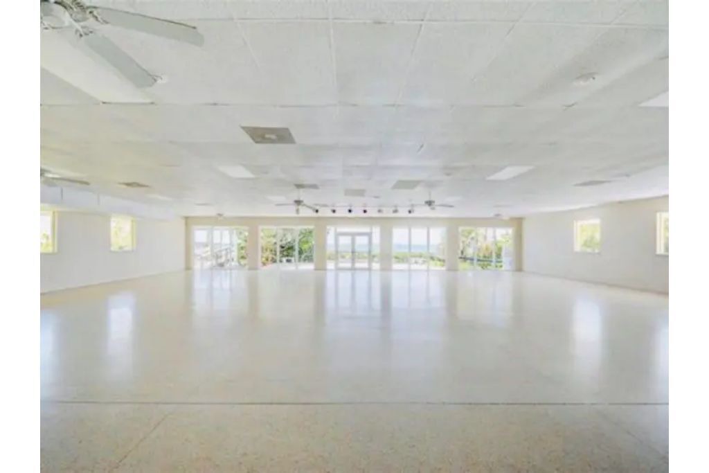 Photo of Others in Hutchinson Island South