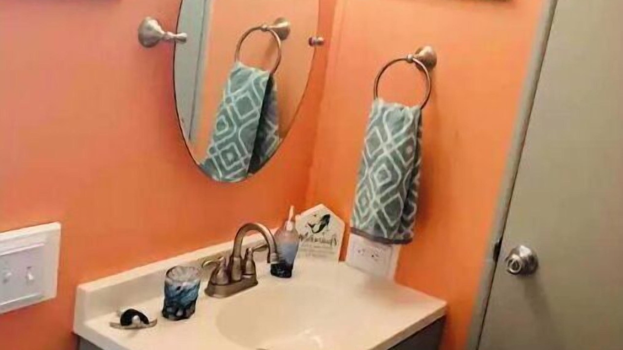 Photo of Bathroom in Hutchinson Island South