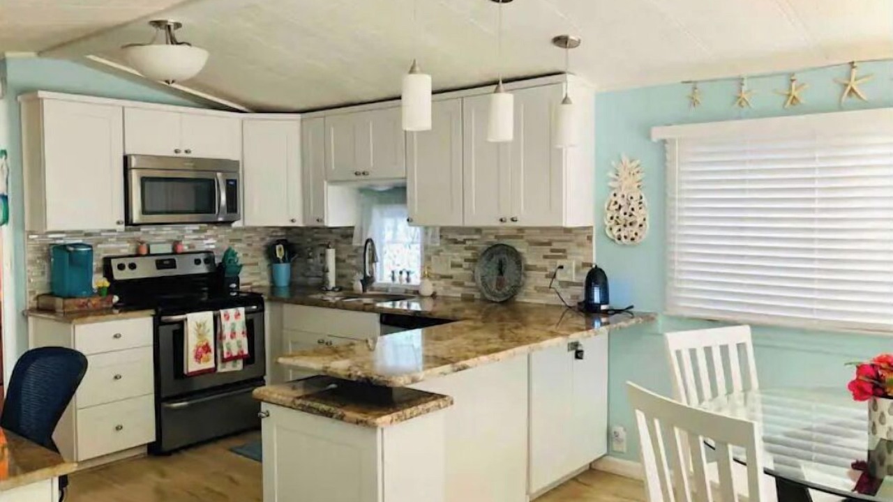 Photo of Kitchen in Hutchinson Island South