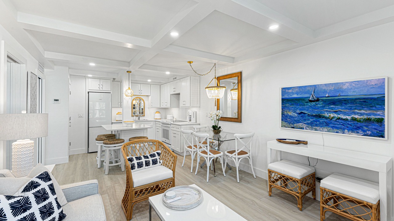Photo of Livingroom in Old Naples