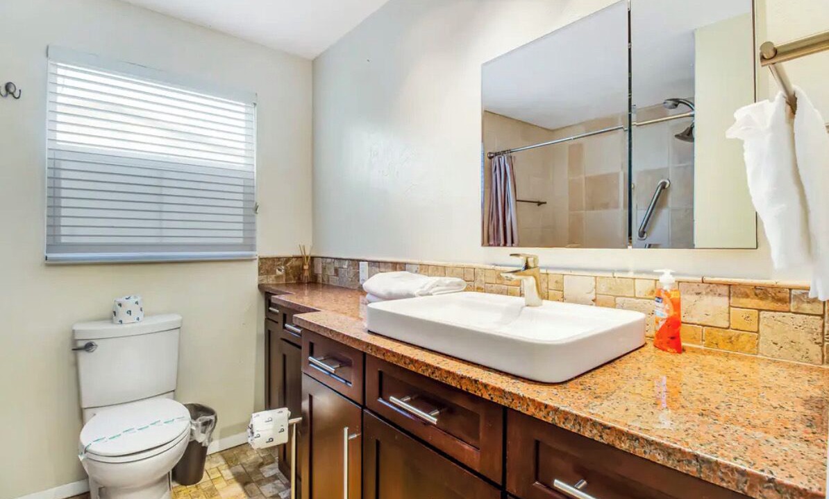 Photo of Bathroom in Vamo