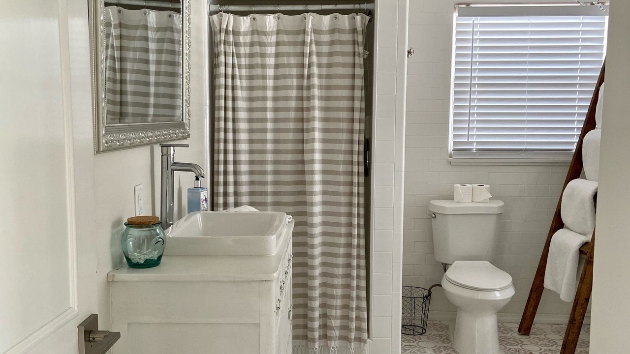 Photo of Bathroom in Southgate