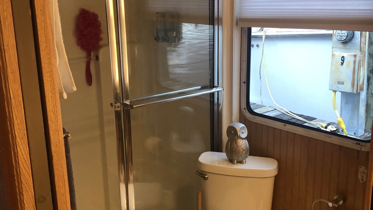 Photo of Bathroom in Lochmoor Waterway Estates