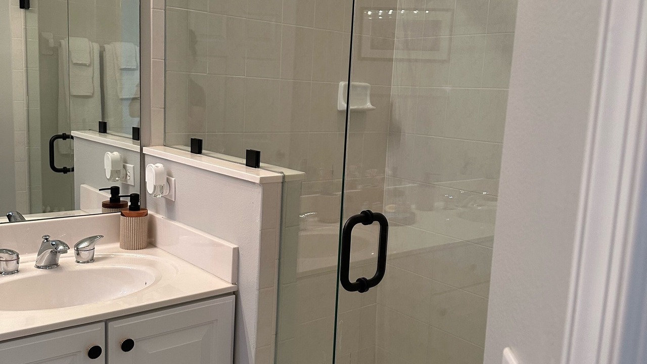 Photo of Bathroom in Port Saint Lucie