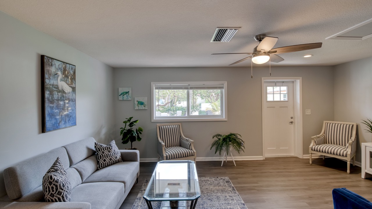 Photo of Livingroom in Singer Island