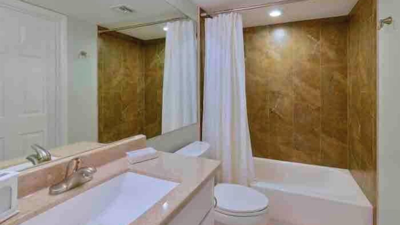 Photo of Bathroom in Tavernier