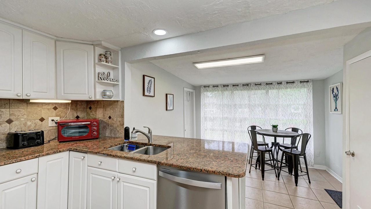 Photo of Kitchen in River Pointe