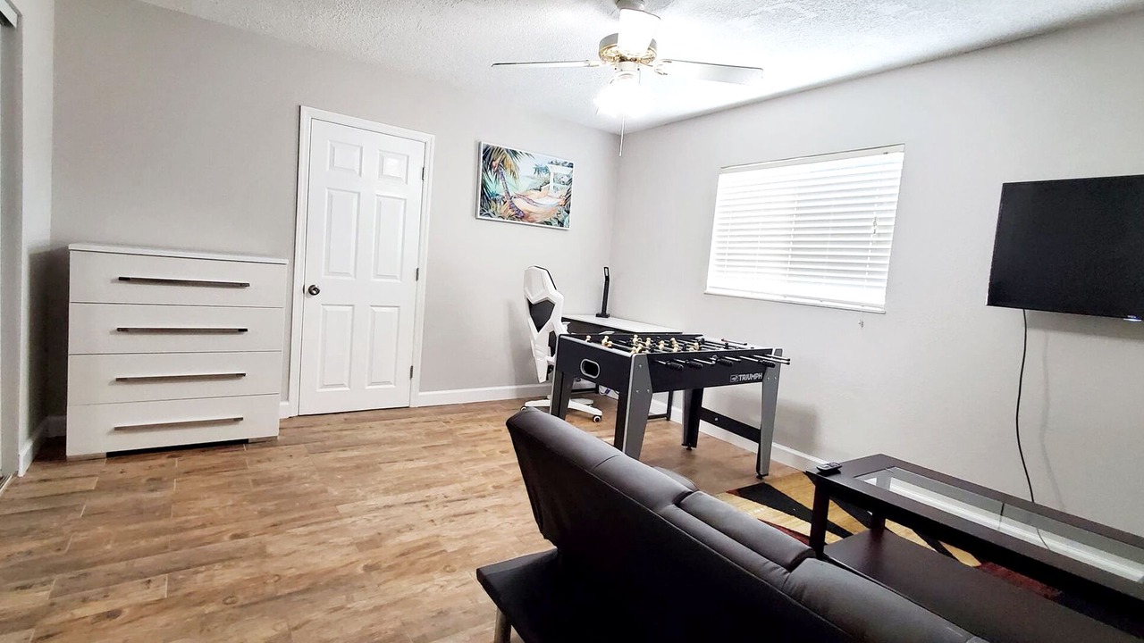 Photo of Bedroom in Bee Ridge