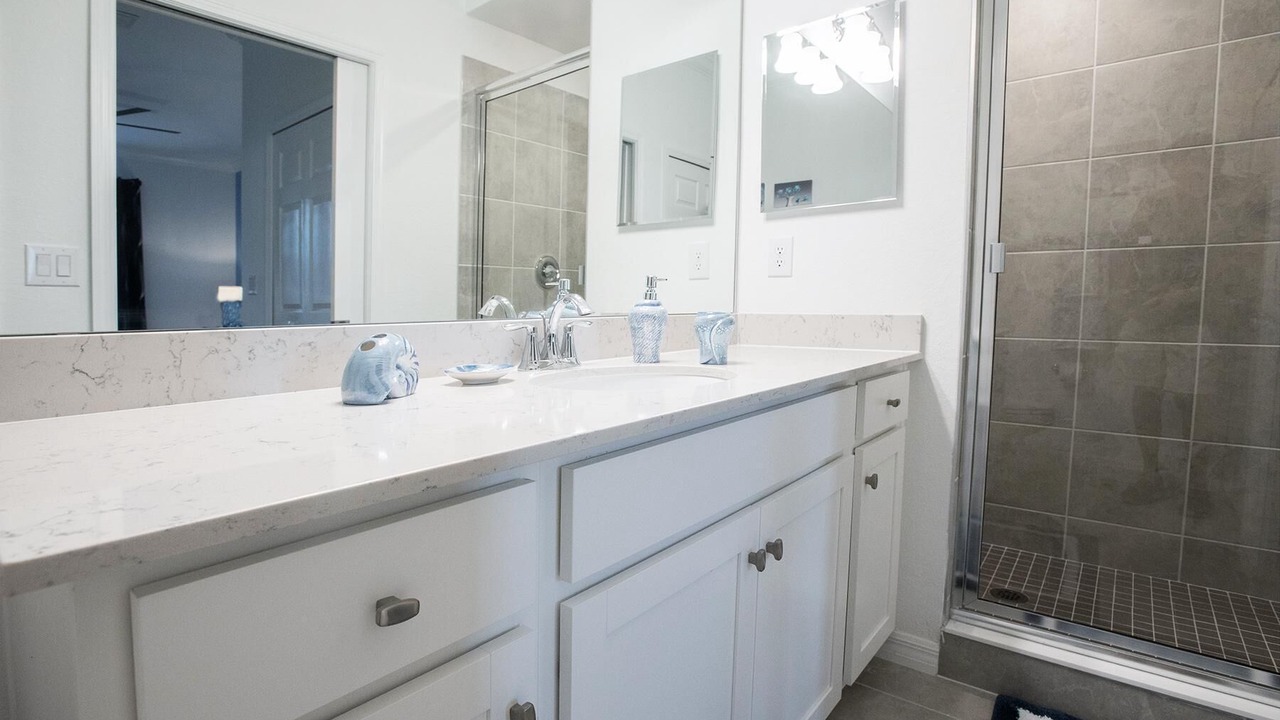 Photo of Bathroom in Lakewood Ranch