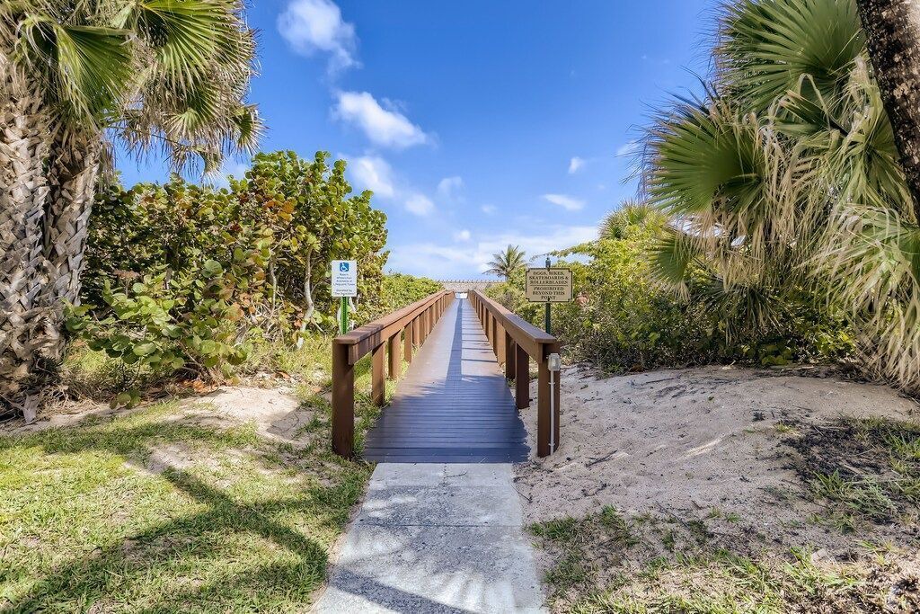 Photo of Outdoor in Palm Beach Shores