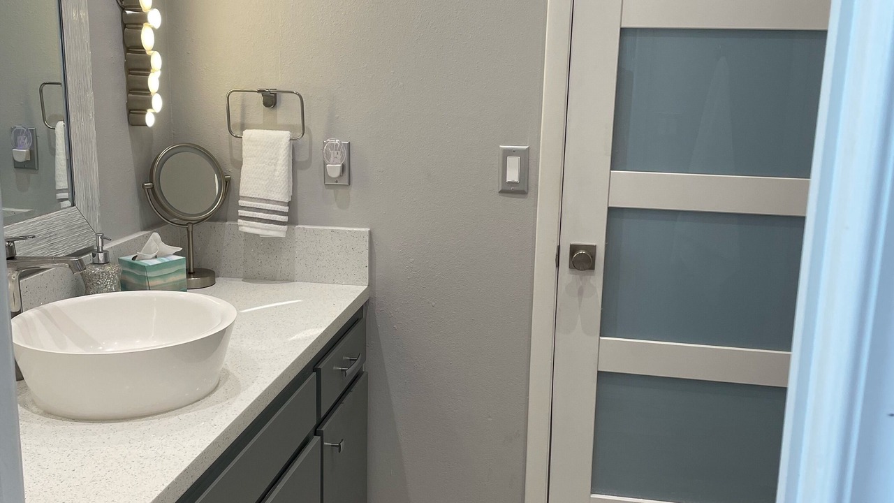 Photo of Bathroom in South Venice