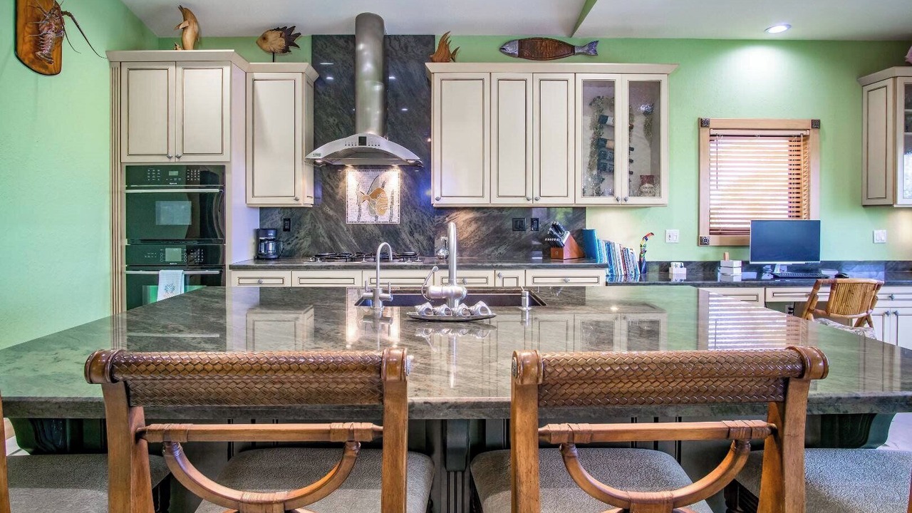Photo of Kitchen in Marathon