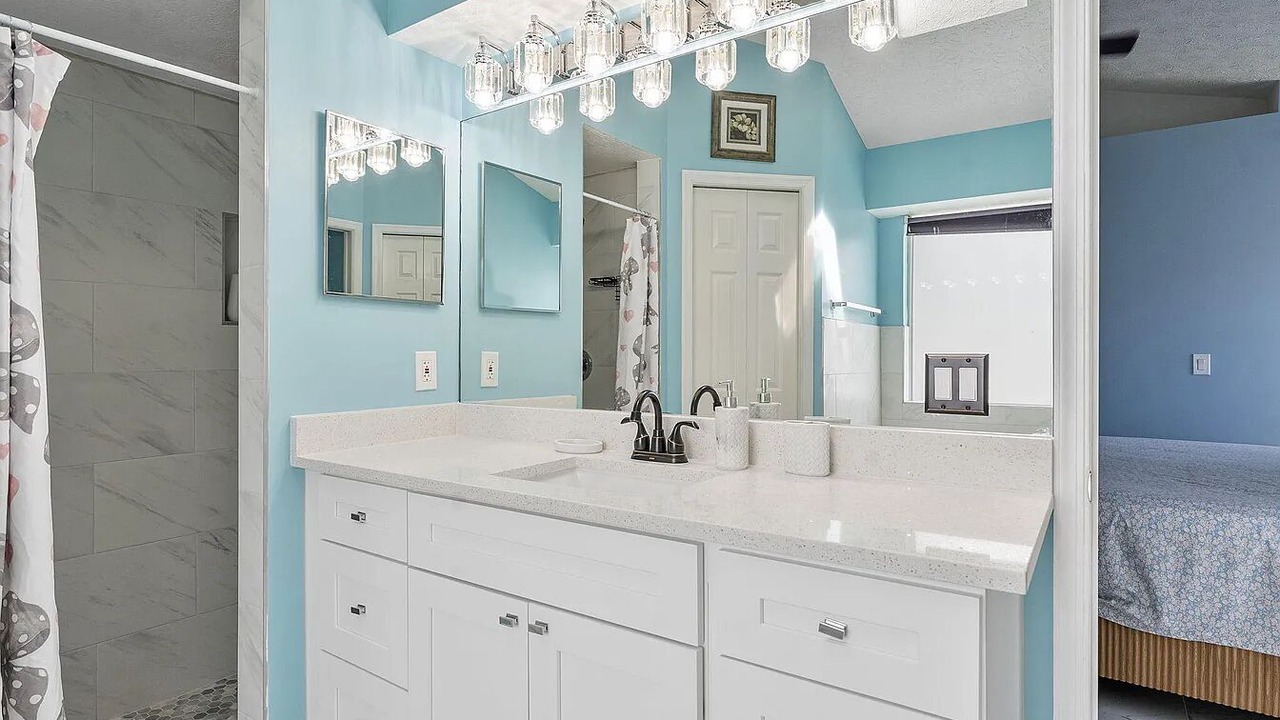 Photo of Bathroom in Traditions