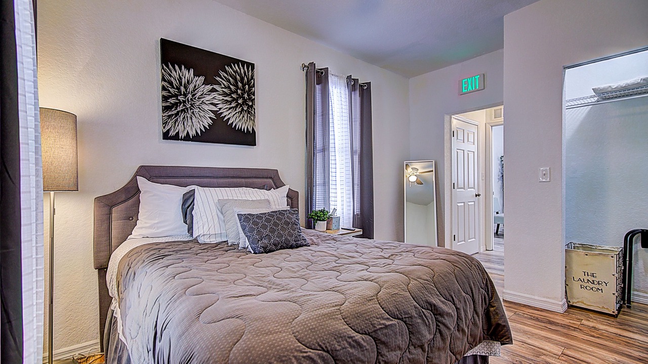 Photo of Bedroom in East Tampa