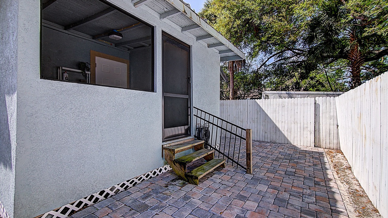 Photo of Patio Balcony in East Tampa