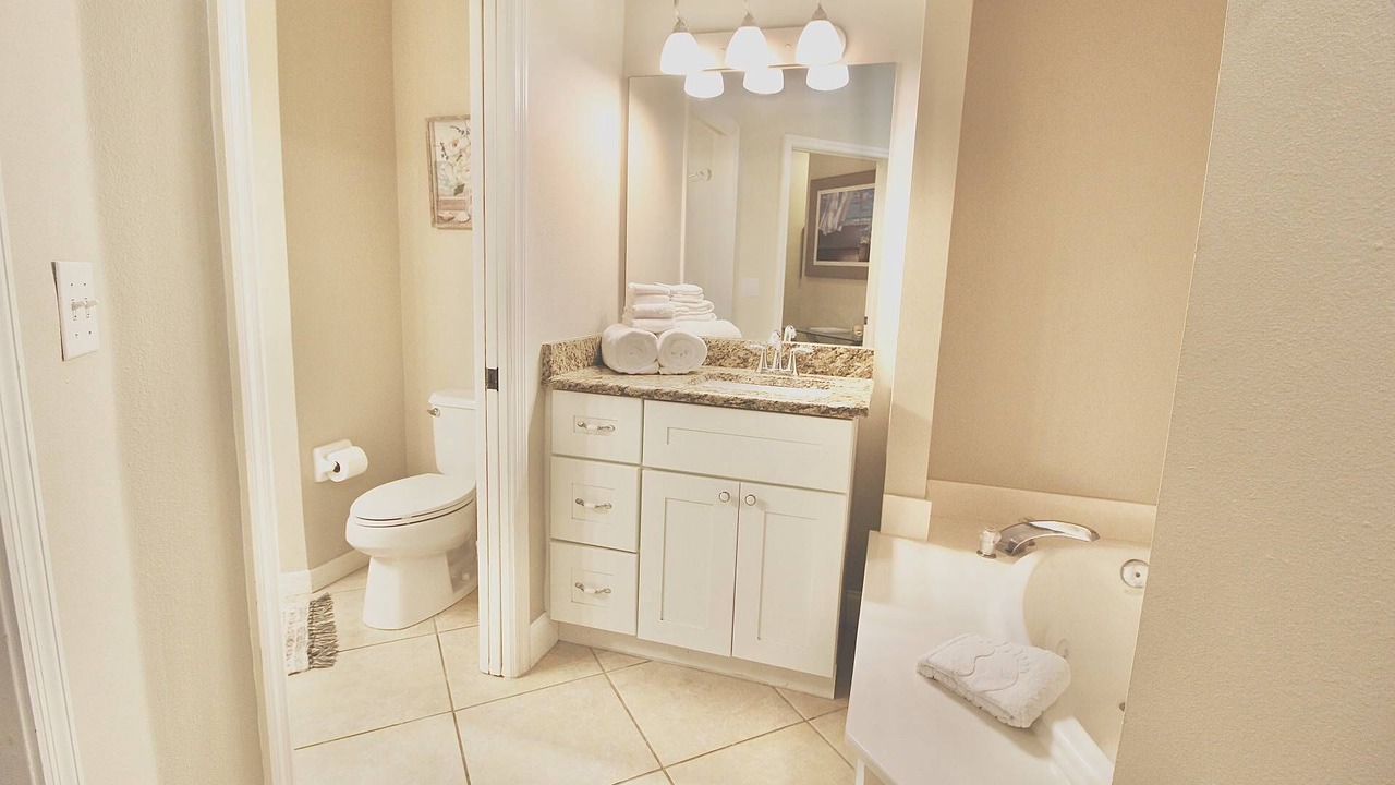 Photo of Bathroom in Port Saint Lucie