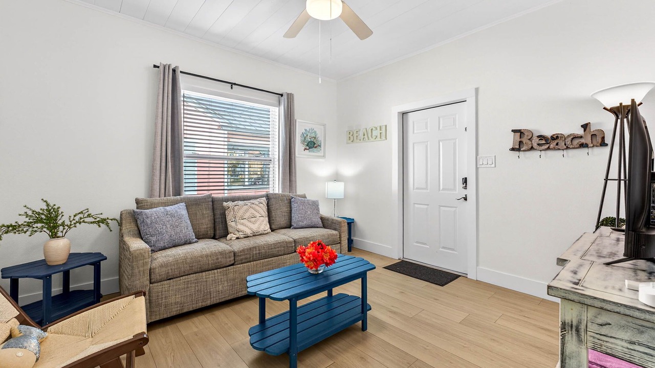 Photo of Livingroom in Clearwater Beach