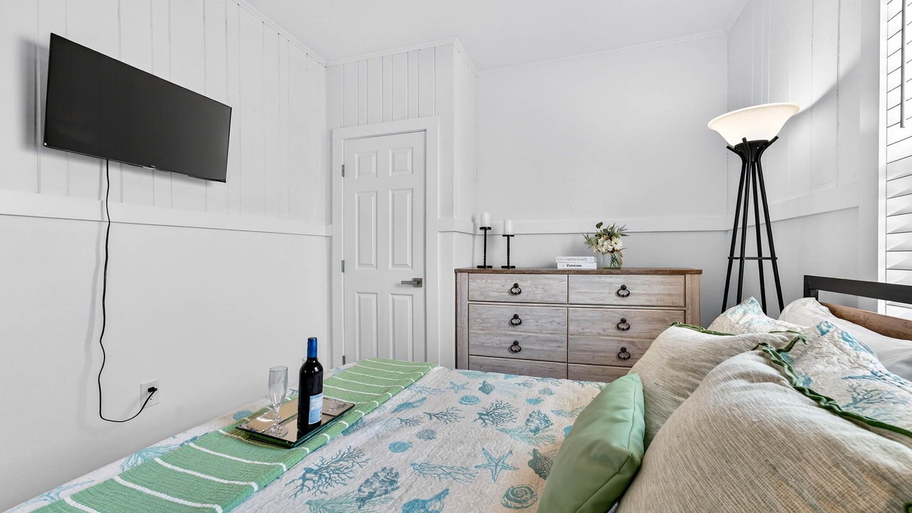 Photo of Bedroom in Clearwater Beach