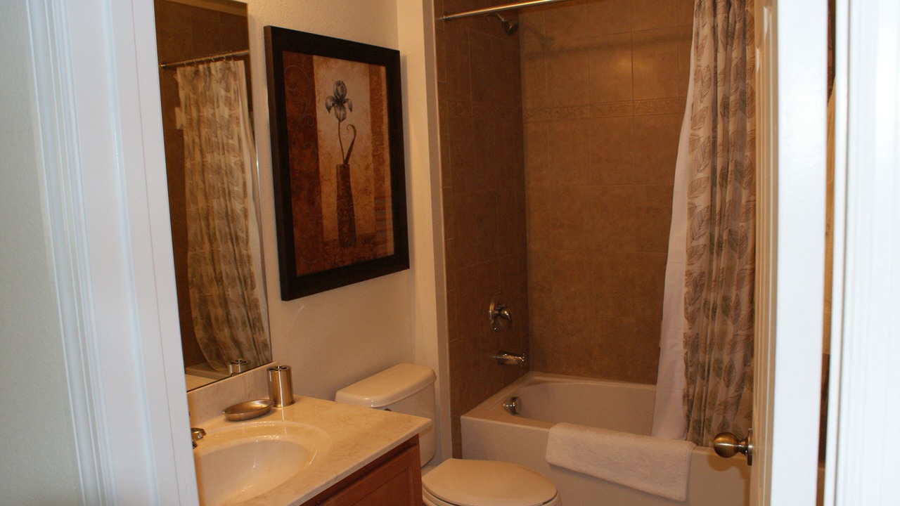 Photo of Bathroom in Veranda Palms