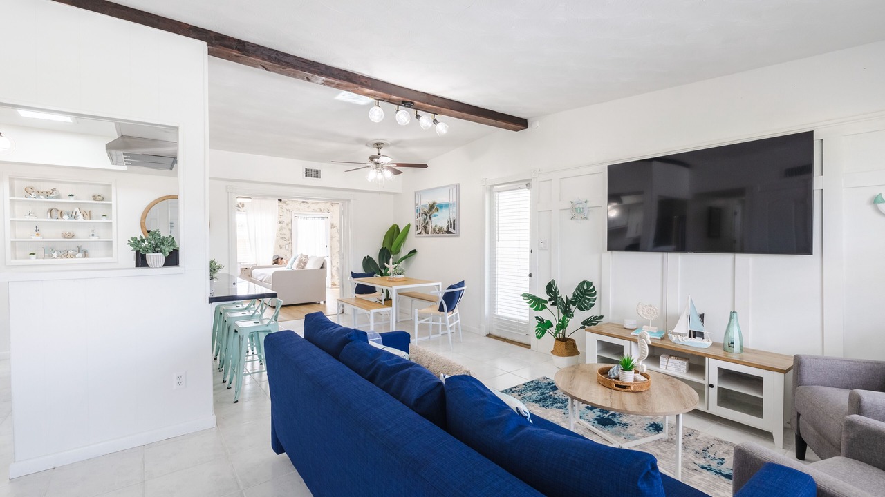 Photo of Livingroom in West Melbourne