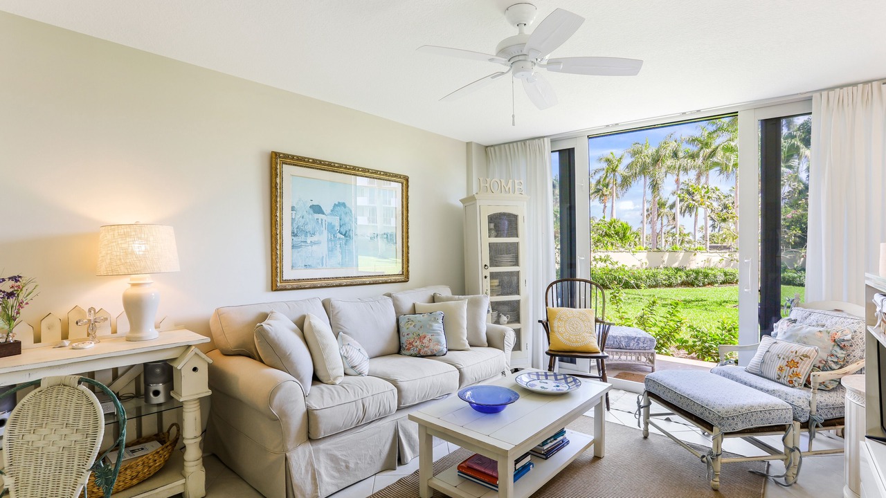 Photo of Livingroom in Marco Island