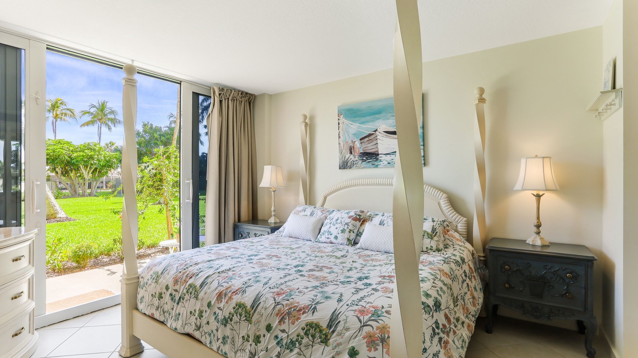 Photo of Bedroom in Marco Island