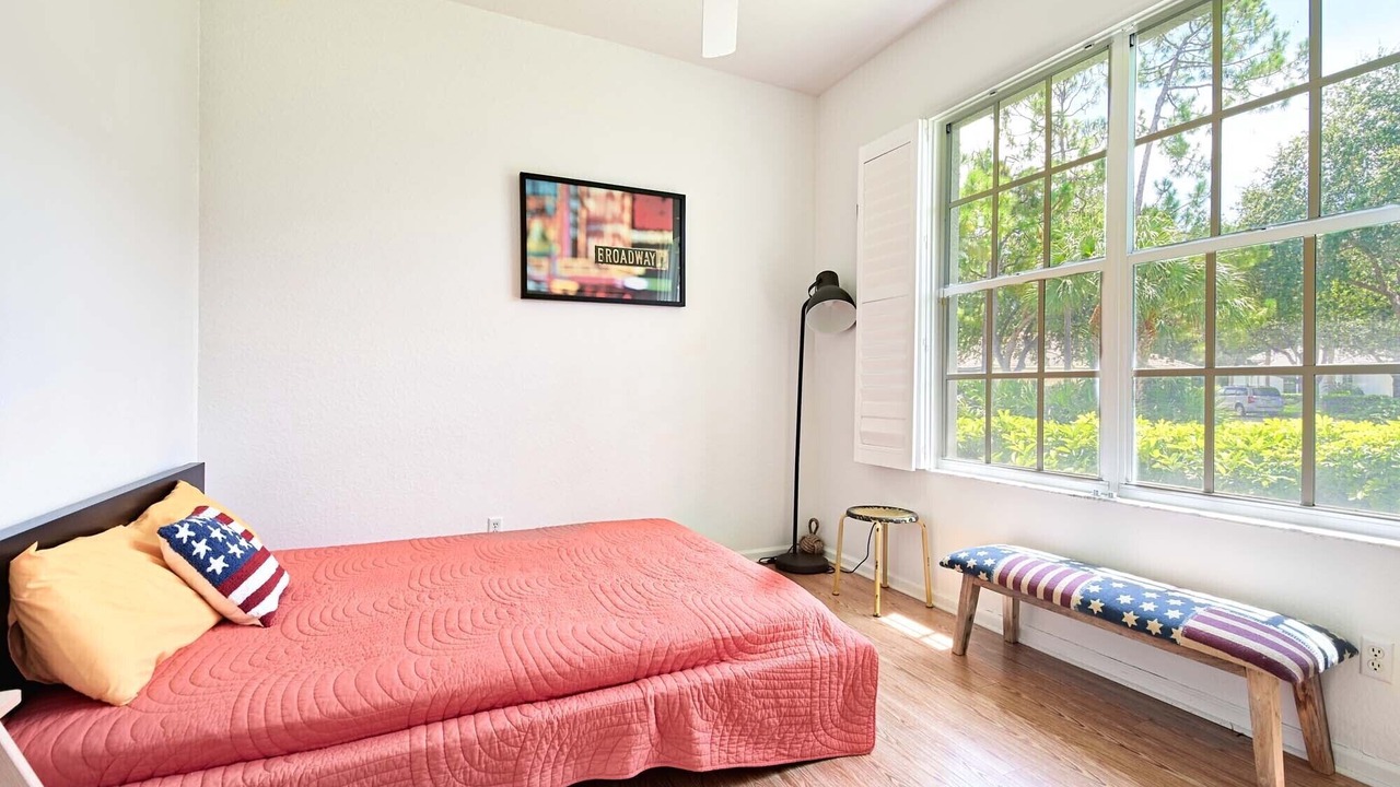 Photo of Bedroom in North Naples