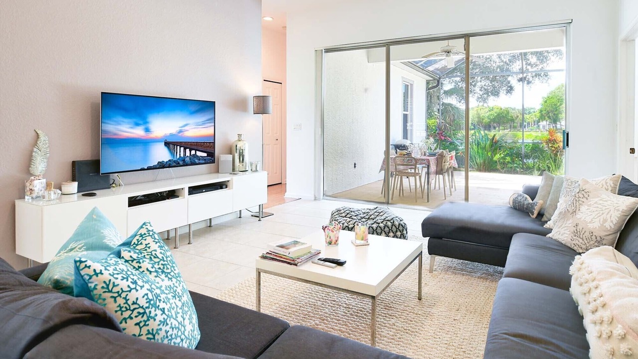 Photo of Livingroom in North Naples