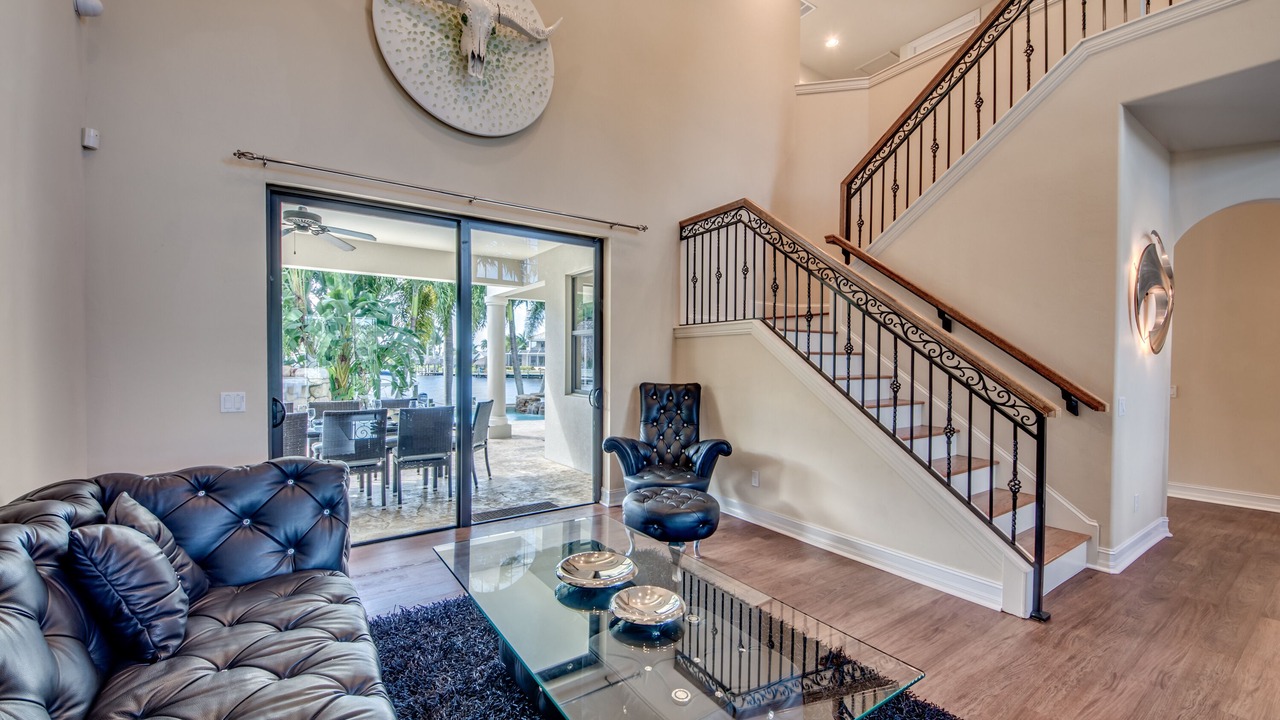 Photo of Livingroom in Caloosahatchee