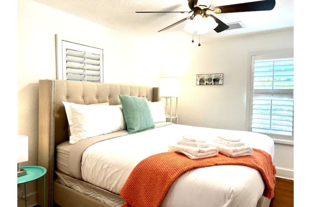 Photo of Bedroom in Mango Groves