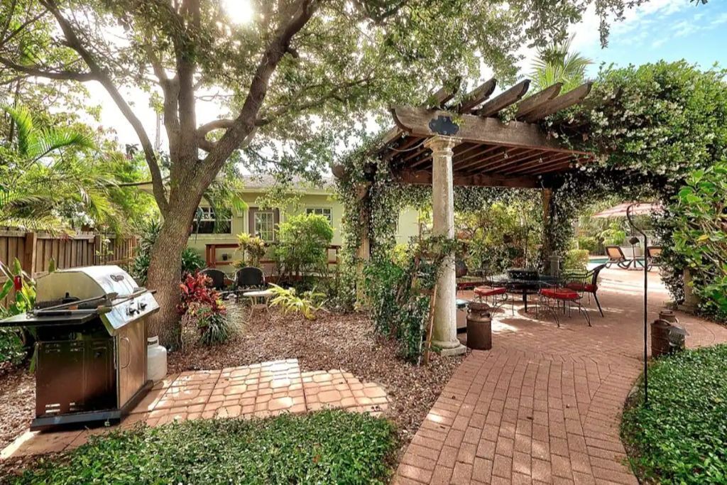 Photo of Outdoor in Mango Groves