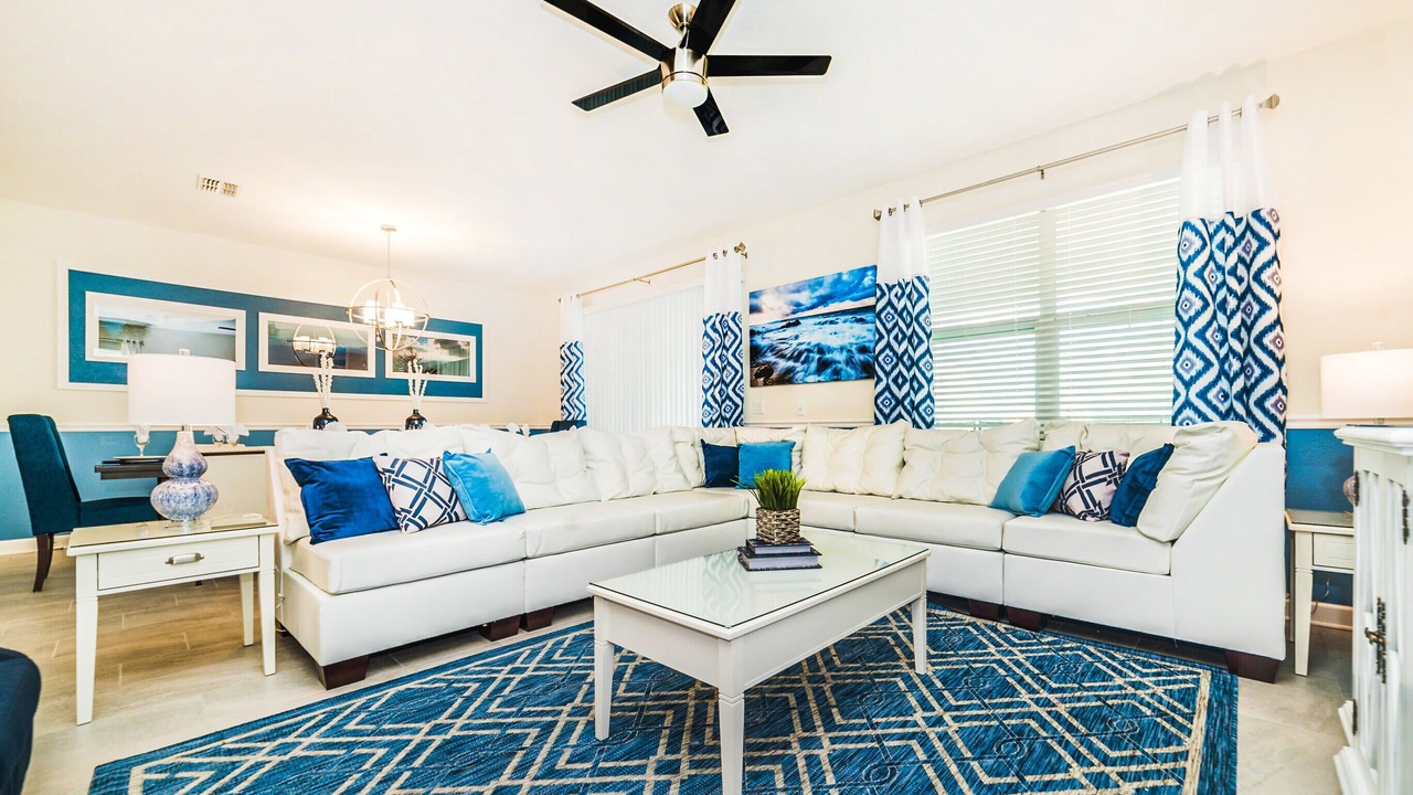 Photo of Livingroom in Davenport
