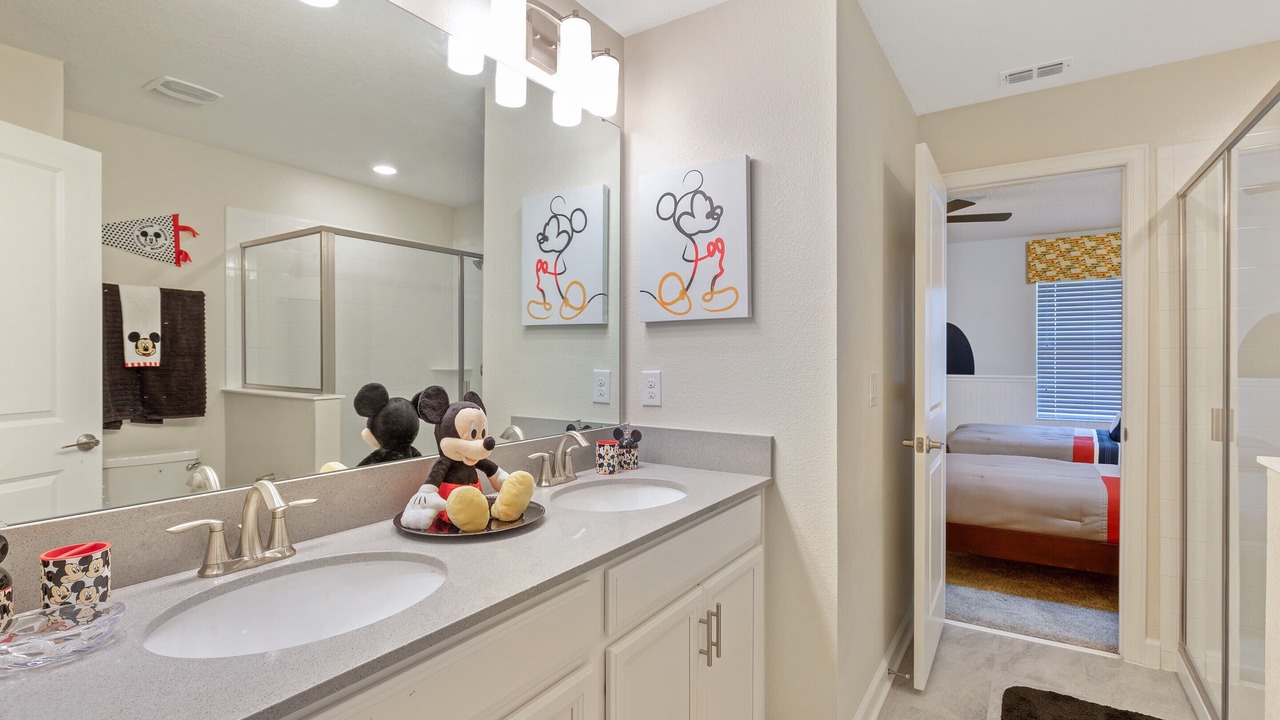 Photo of Bathroom in Davenport
