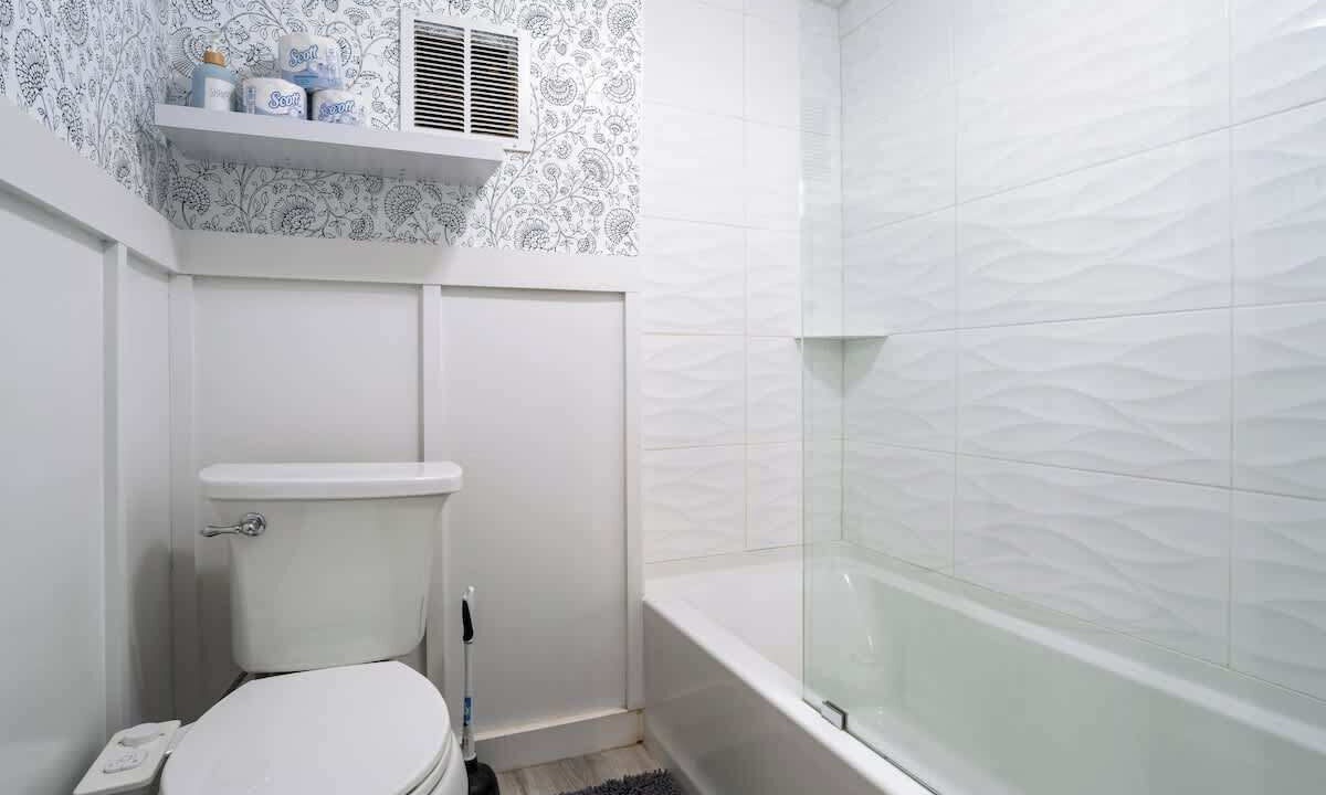 Photo of Bathroom in Boynton Beach