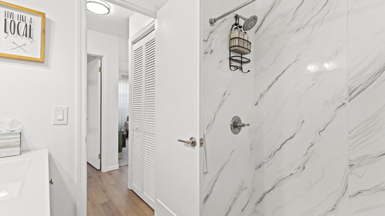 Photo of Bathroom in Marathon