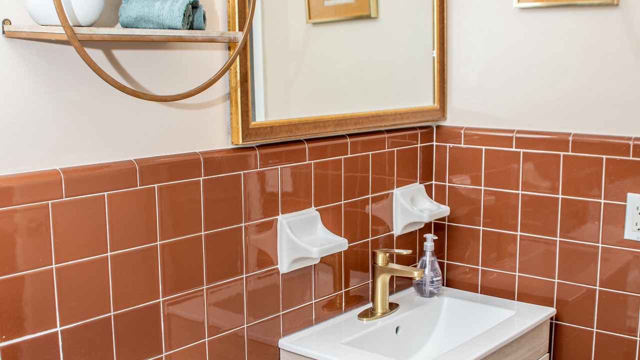Photo of Bathroom in Indian Harbour Beach