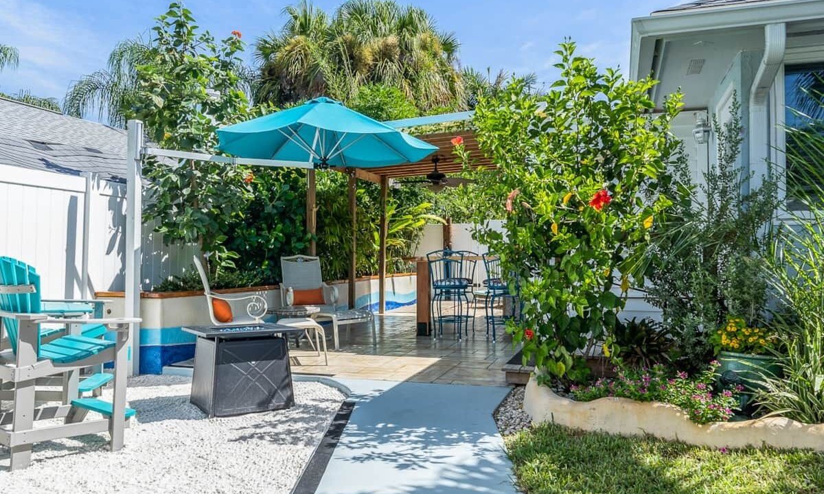 Photo of Outdoor in Beach Estates