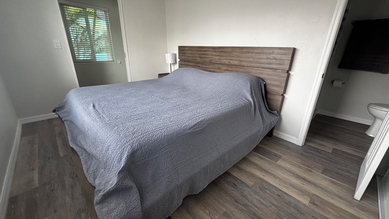 Photo of Bedroom in Redington Shores