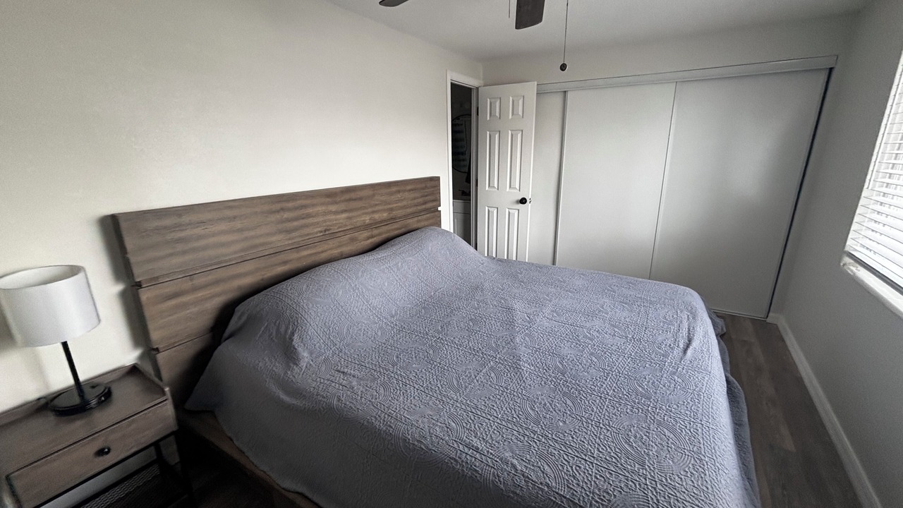 Photo of Bedroom in Redington Shores