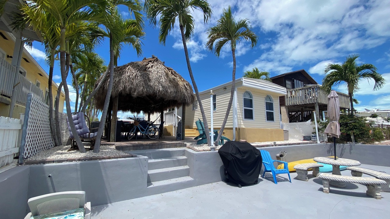 Photo of Patio Balcony in Blue Waters