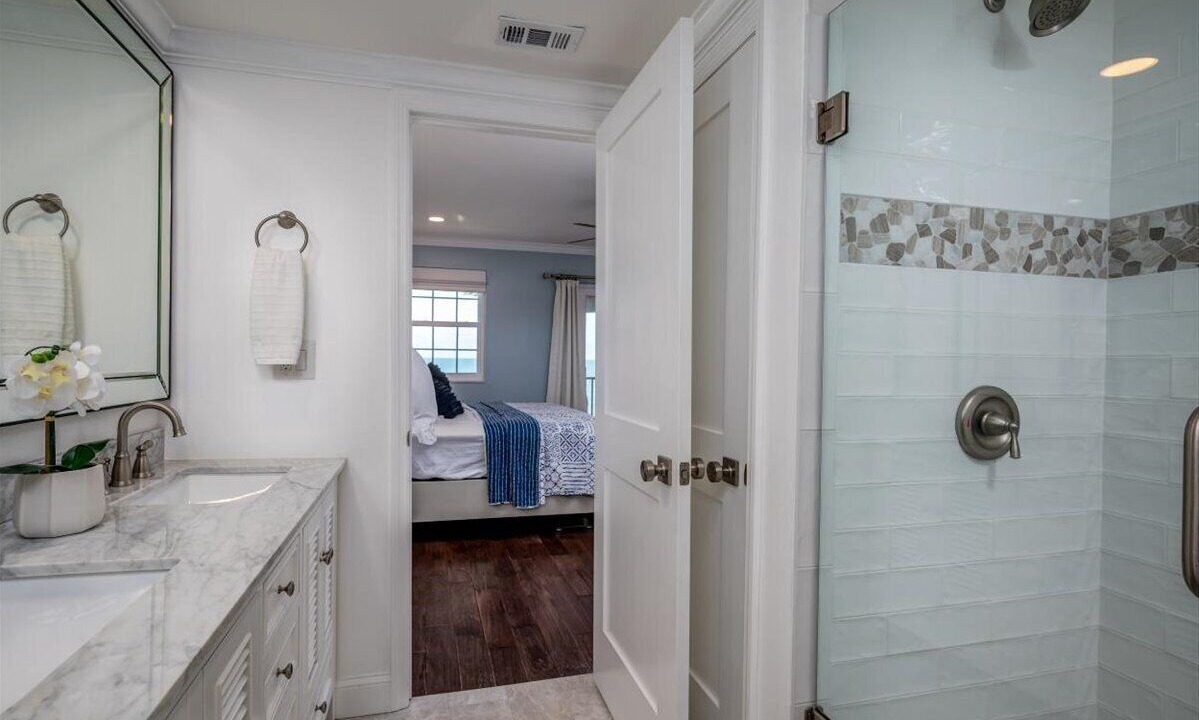 Photo of Bathroom in Belleair Beach