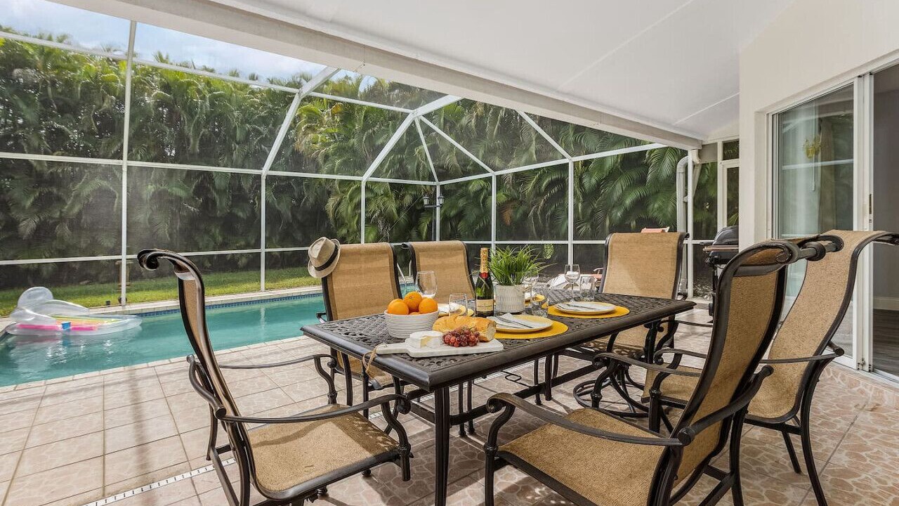 Photo of Outdoor in Central Naples