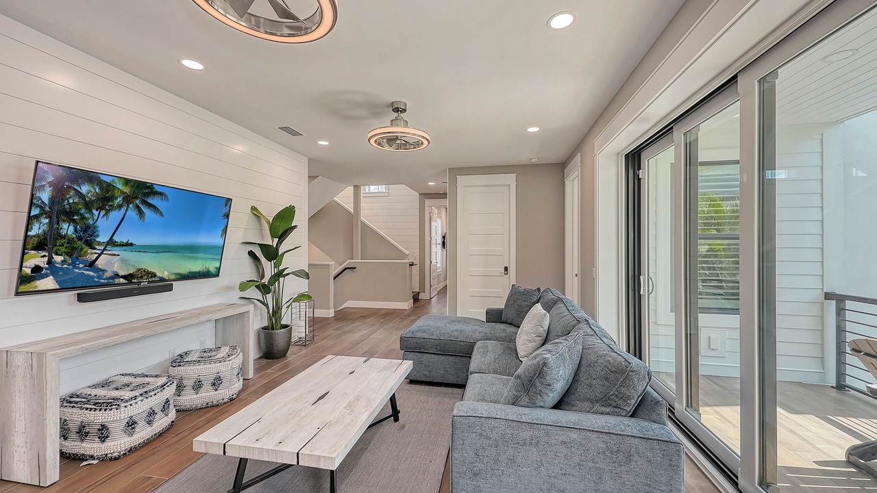Photo of Livingroom in Siesta Key Village