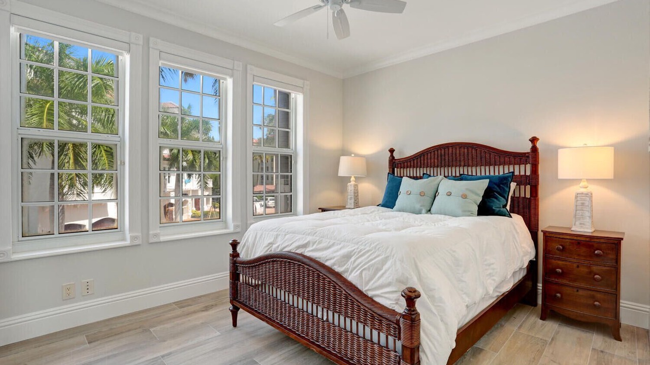 Photo of Bedroom in Bonita Springs