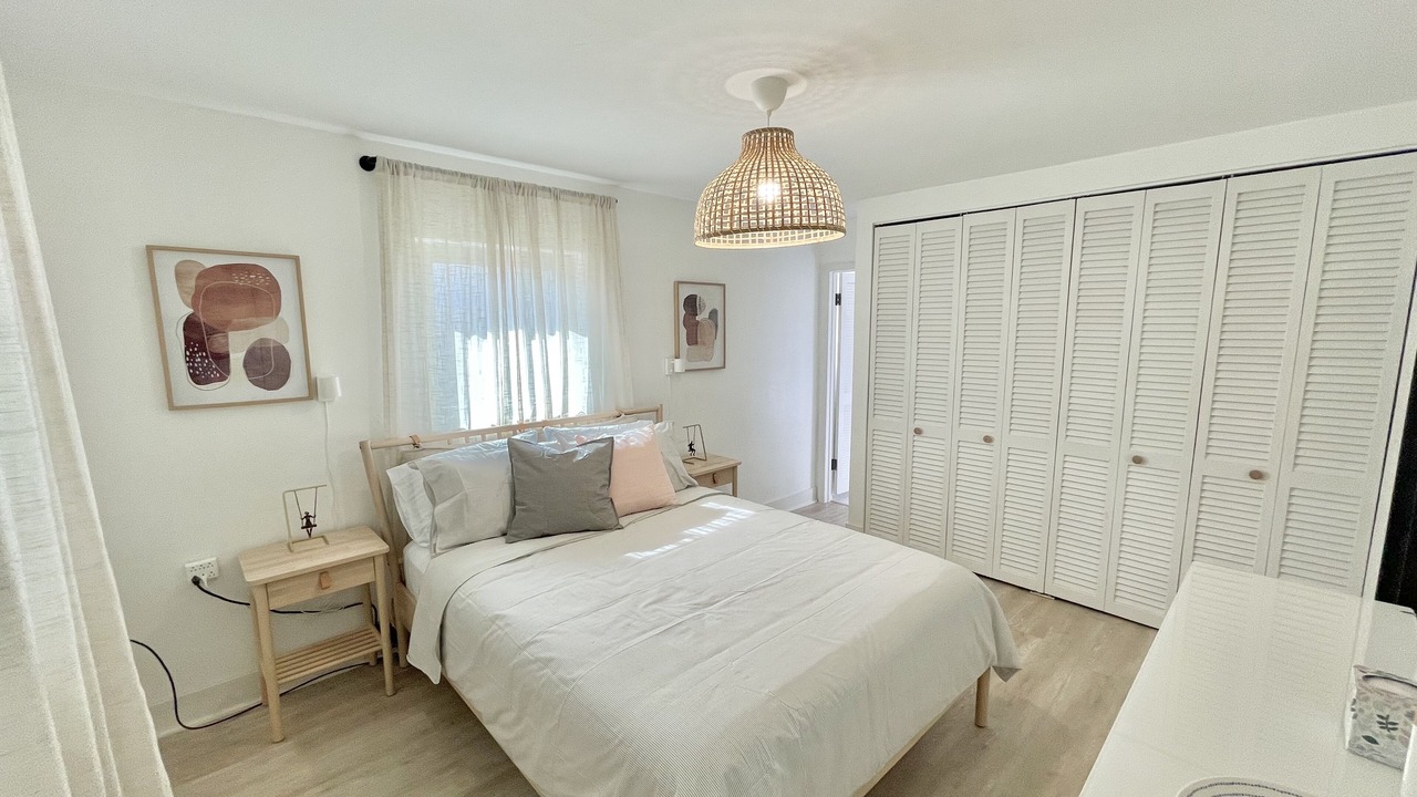 Photo of Bedroom in Naples Park
