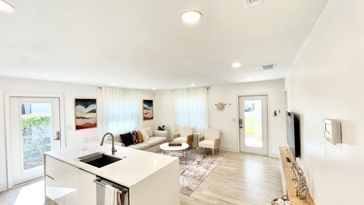 Photo of Livingroom in Naples Park
